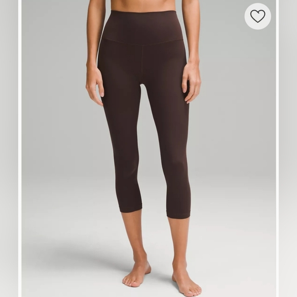 lululemon athletica Pants - 🍋Lululemon Align High Rise Crop 21" Legging-Size 4- excellent used condition🍋